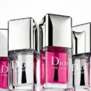 Dior Nail Glow